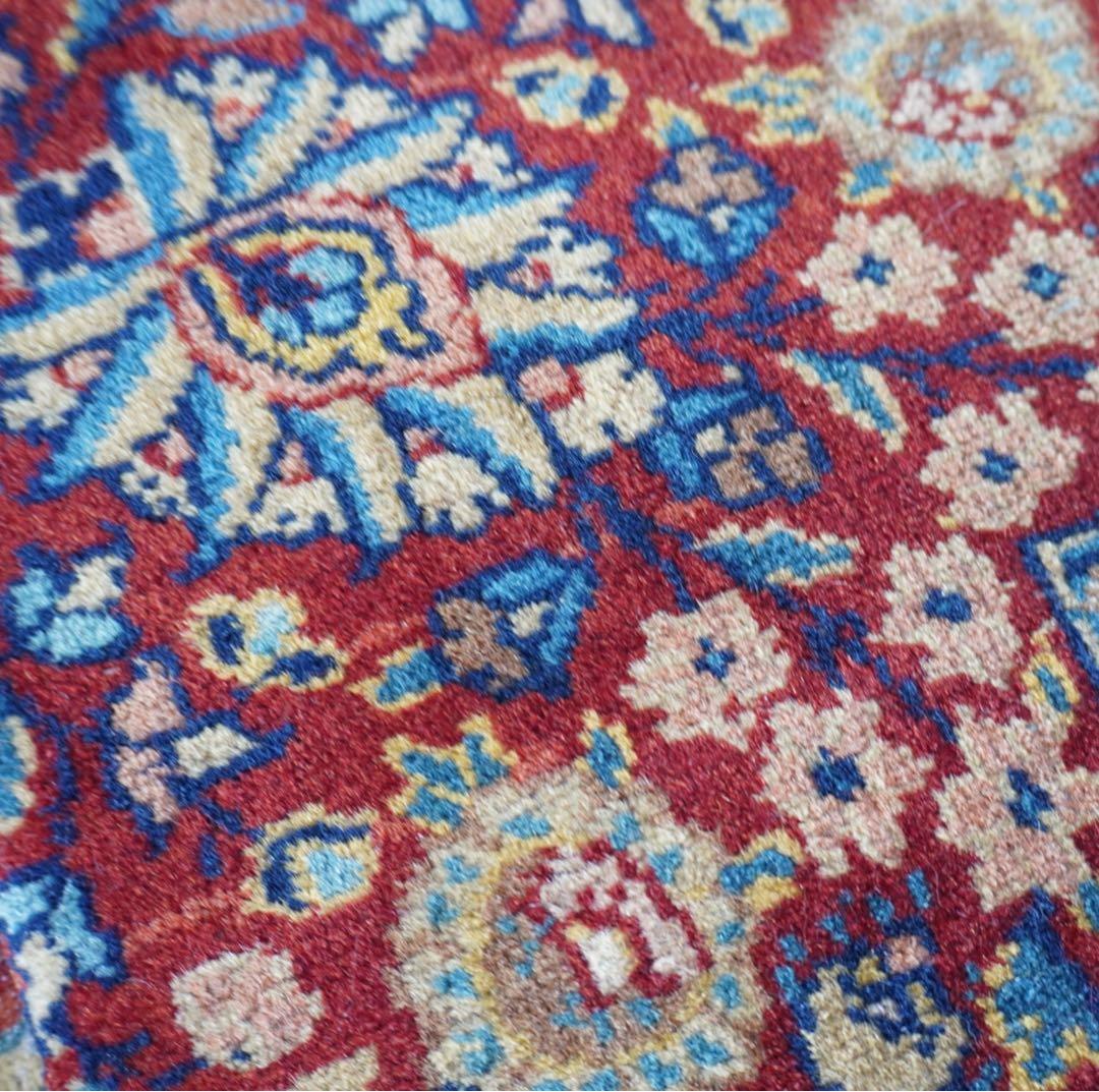 【チクワ】トルコ直輸入　オールドキリム　ヴィンテージラグ　プフ