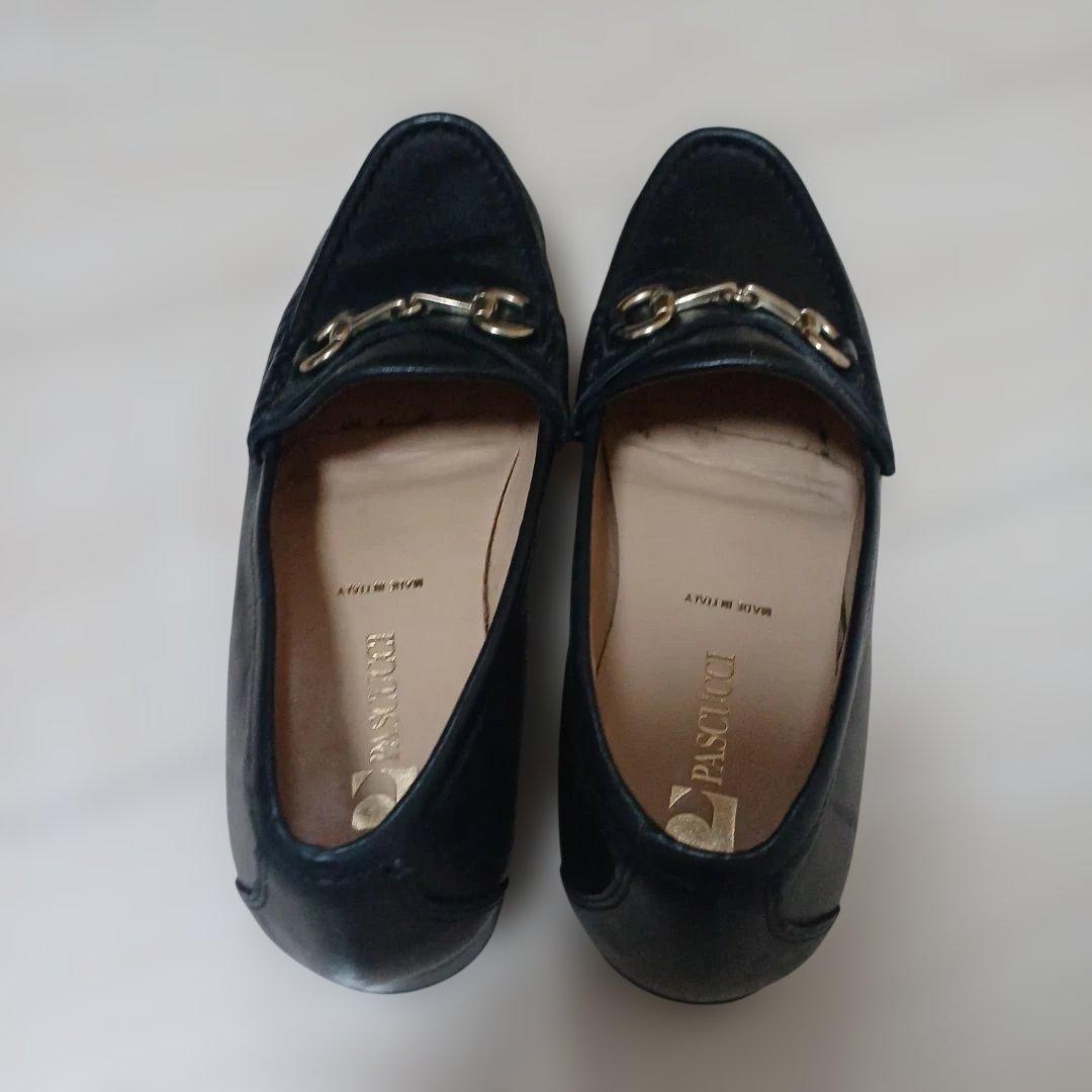 PASUCCI　パスクッチ　ピットローファー