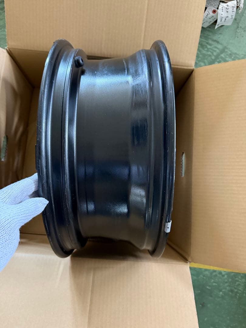 【新車外し 美品】スバル レヴォーグ レイバック 純正 18in 4本セット