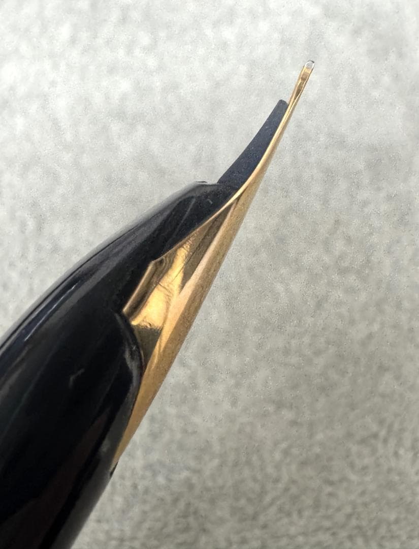 ★未使用品★PILOT エリート万年筆 　18K-750 　H1277　〈F〉