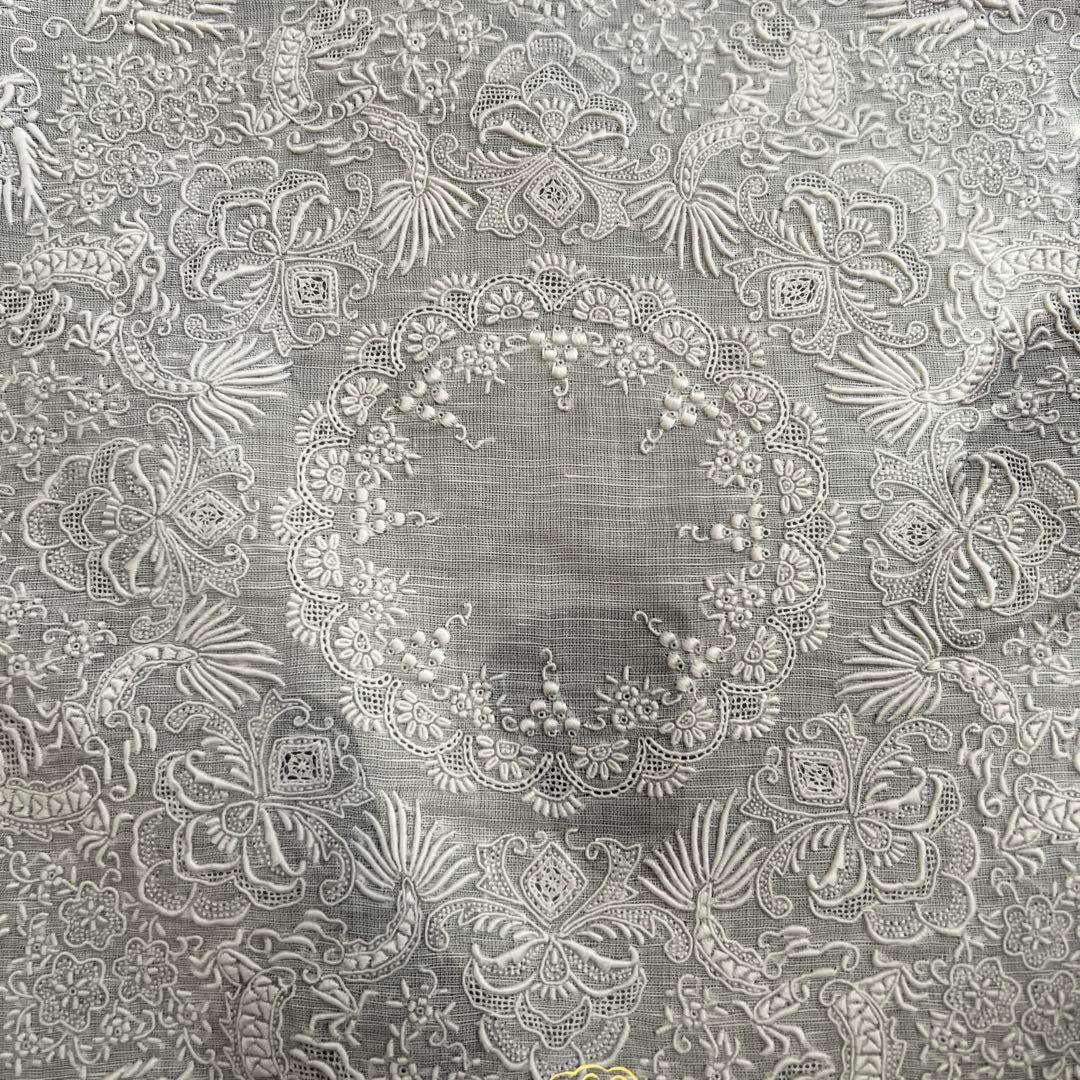 新品　中国スワトウ　刺繍ハンカチ