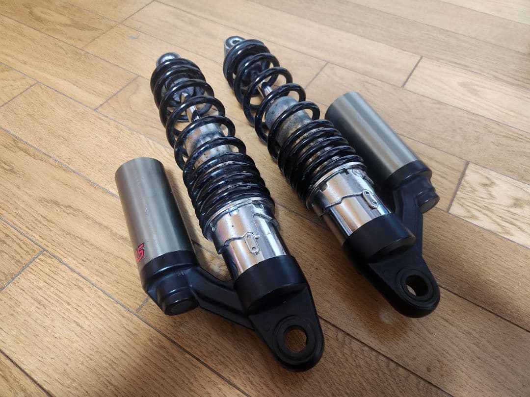 CB400SB リアサス