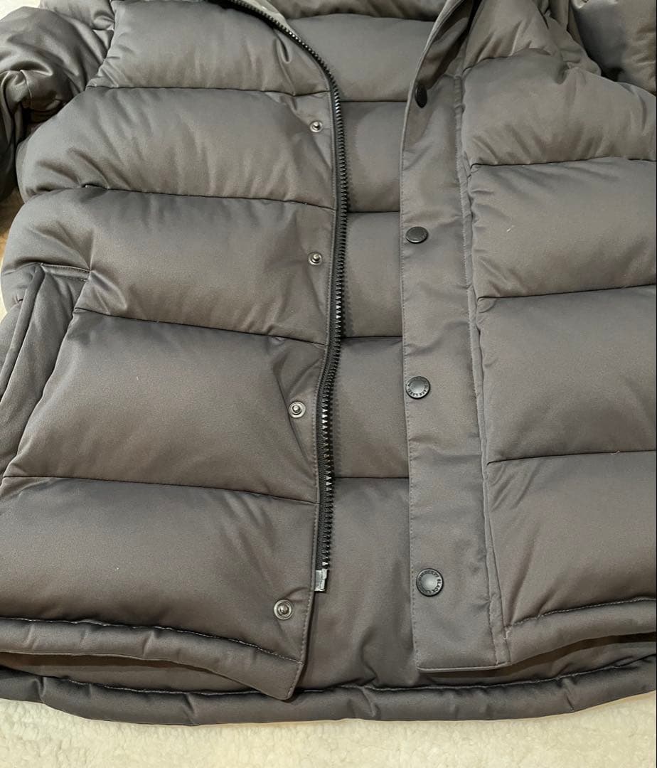 バーバリーブラックレーベル ダウンジャケット L グレー