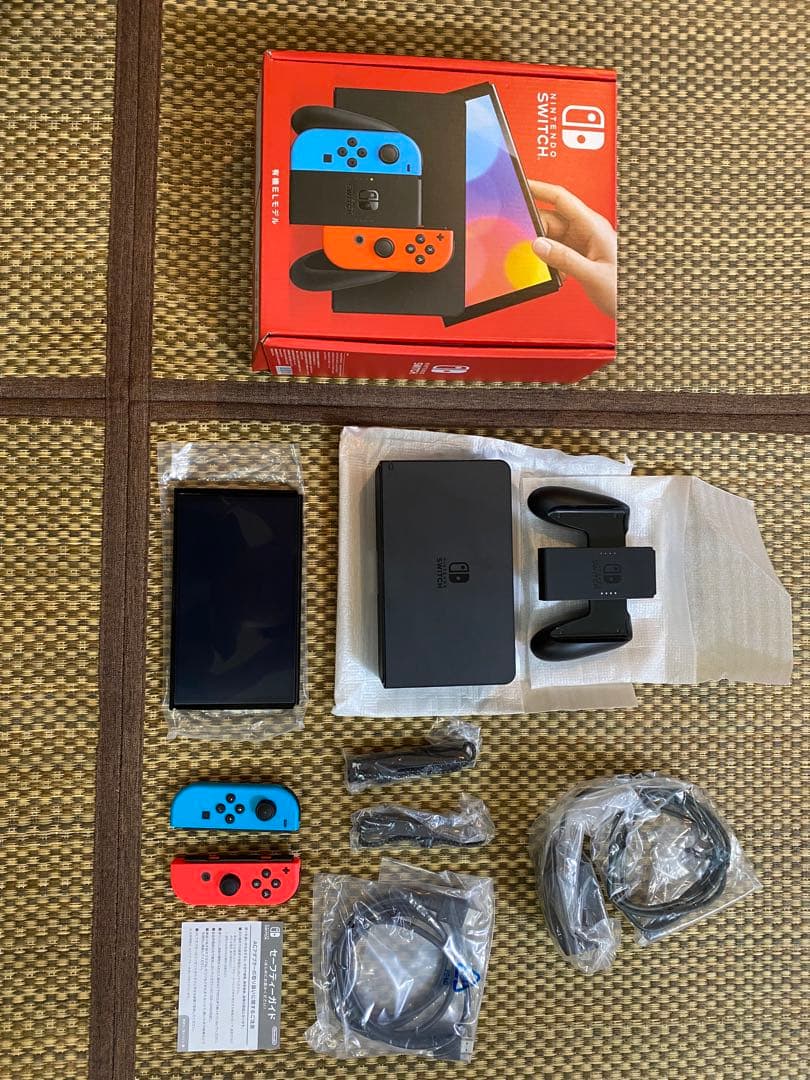 ニンテンドースイッチ　有機ELモデル