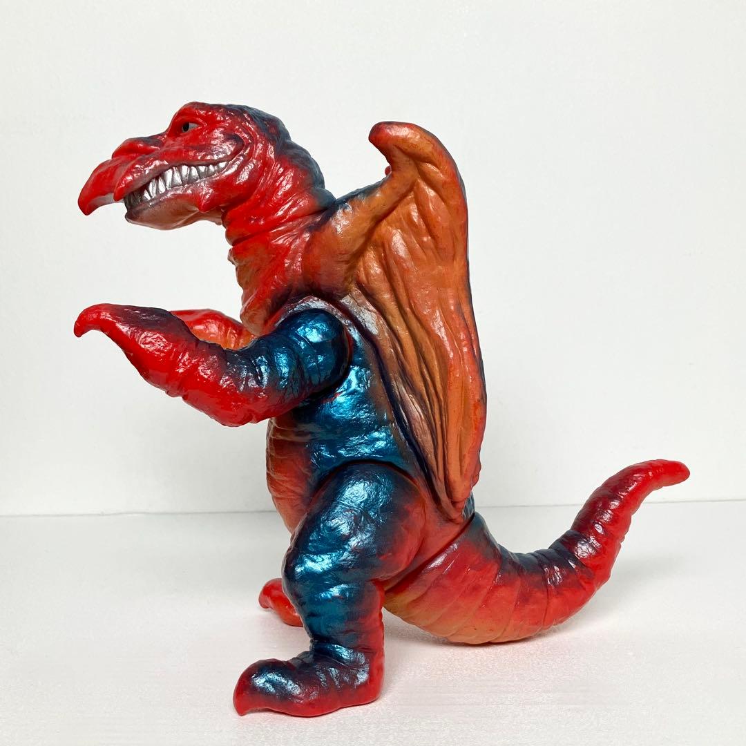 アロン ベアモデル ソフビ 円谷プロ