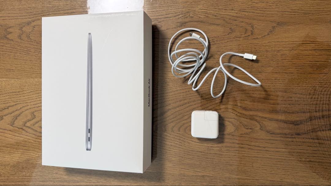 MacBook本体 Apple MacBook Air 2020 M1 13inch 256SSD