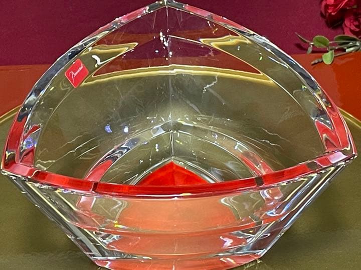 バカラ　カレイドスコープ　サラダボウル　レッド　未使用美品　箱付き