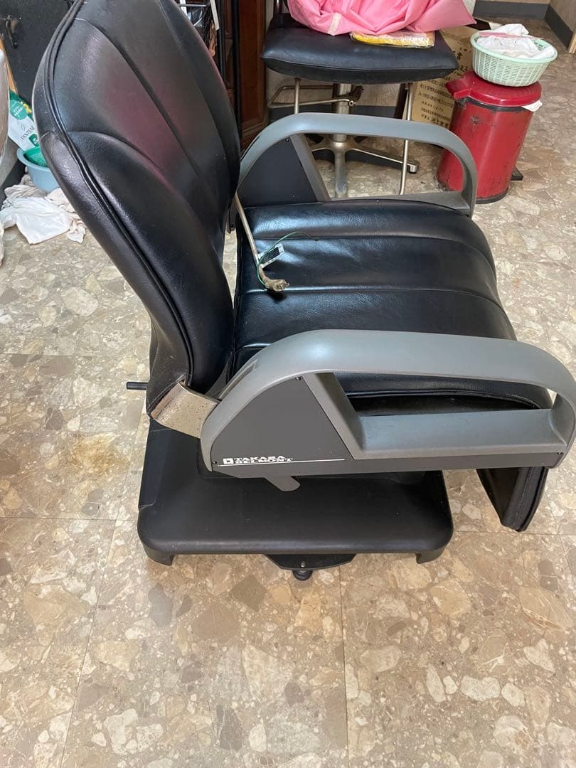 美容院用 電動シャンプーチェア 業務用 黒／リクライニング 動作確認済み