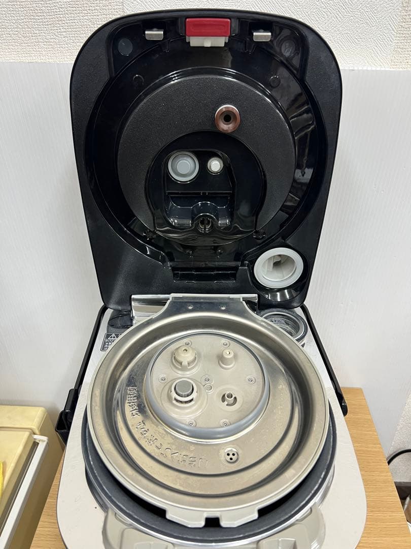 Panasonic IHジャー炊飯器 SR-SPX107 2017年齢5.5合