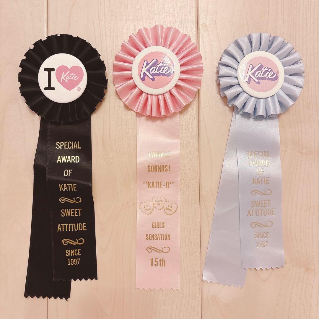 【セット】Katie ロゼット ビッグ缶バッジ ネックレス チョーカー