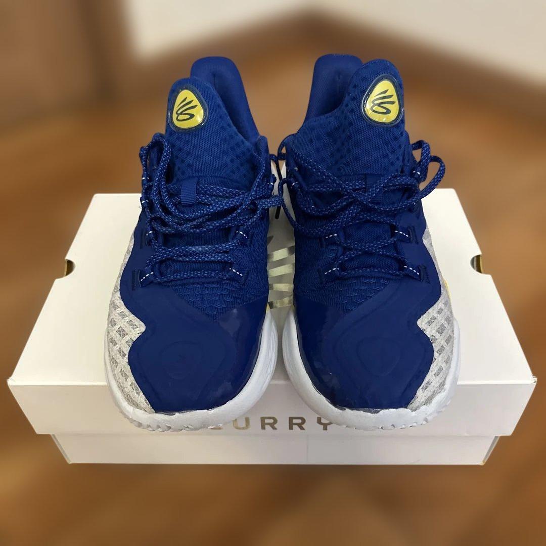 アンダーアーマー カリー11