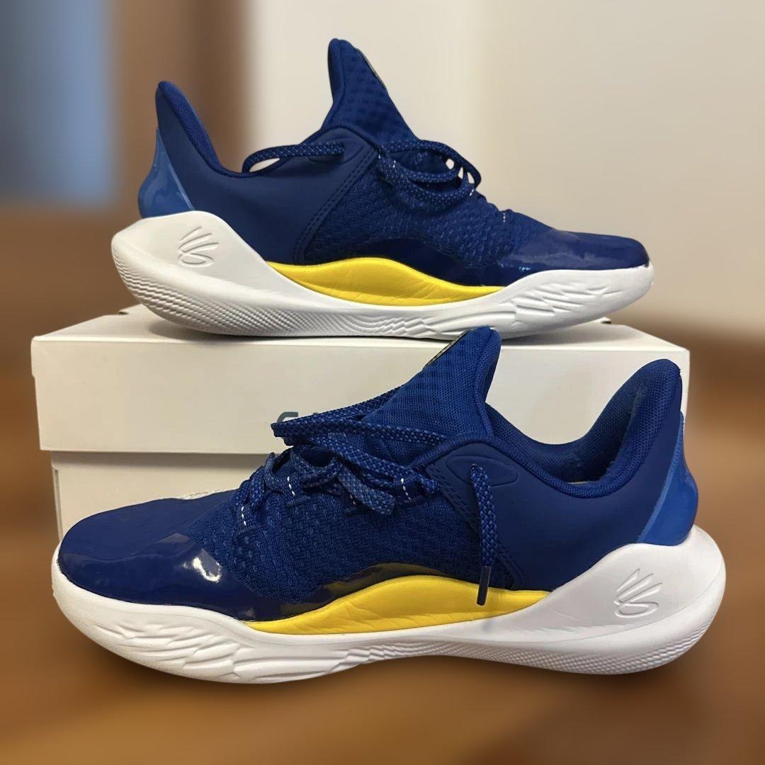 アンダーアーマー カリー11