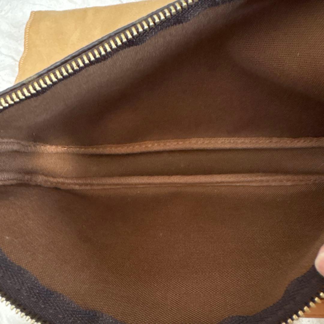 ルイヴィトンLouis Vuittonモノグラムアクセソワール グラフィティー