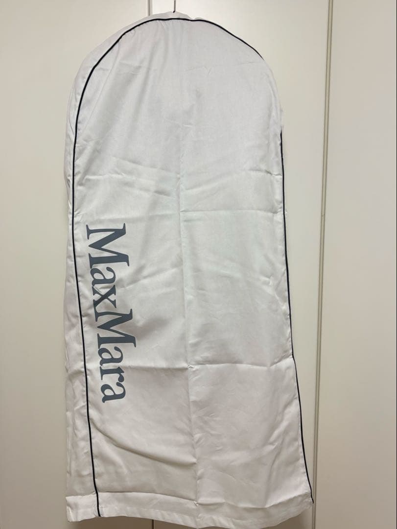 【新品タグ付】MaxMaraテディベア ケープ