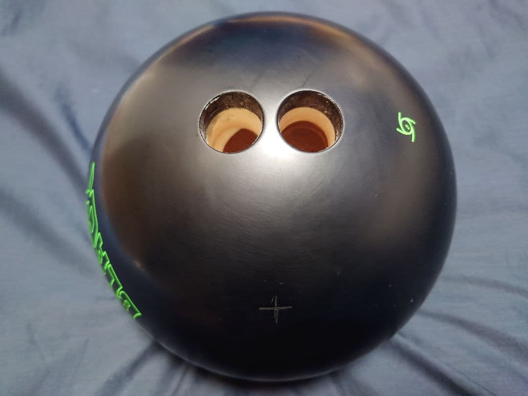 ストーム ピッチブラック 14ポンド