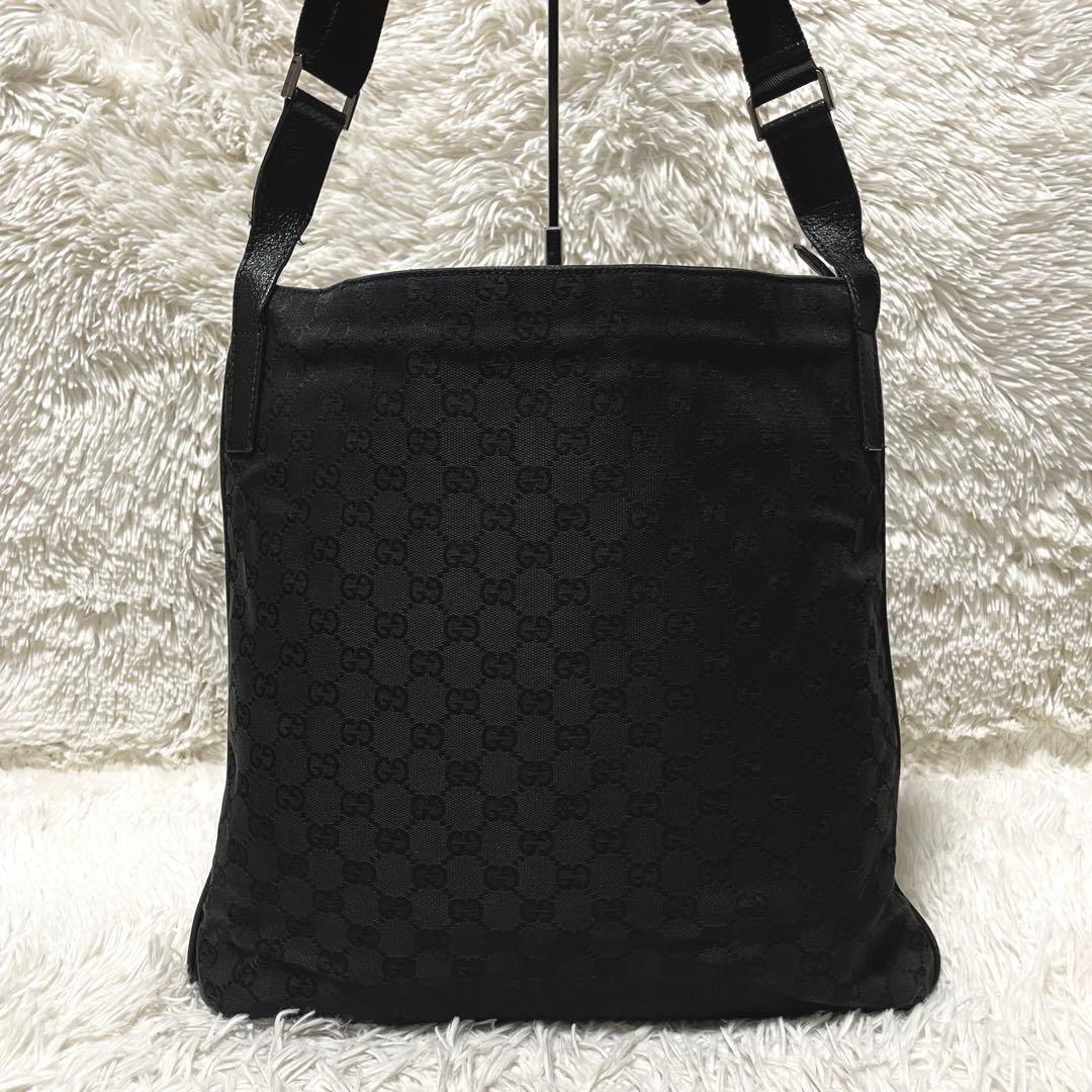 【美品】GUCCI グッチ　ショルダーバッグ　キャンバス　ブラック　黒　大容量