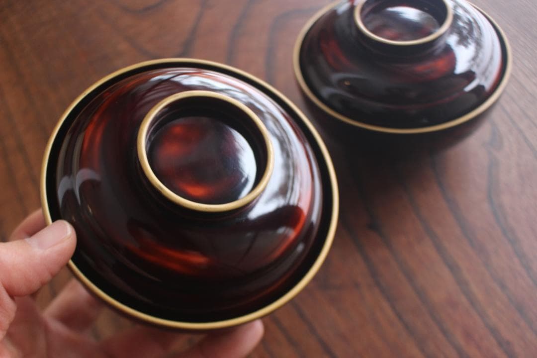 時代逸品！風情ある曙塗に優美な緞子蒔絵の映えるお椀2点（検輪島塗吸い物椀蒔絵椀