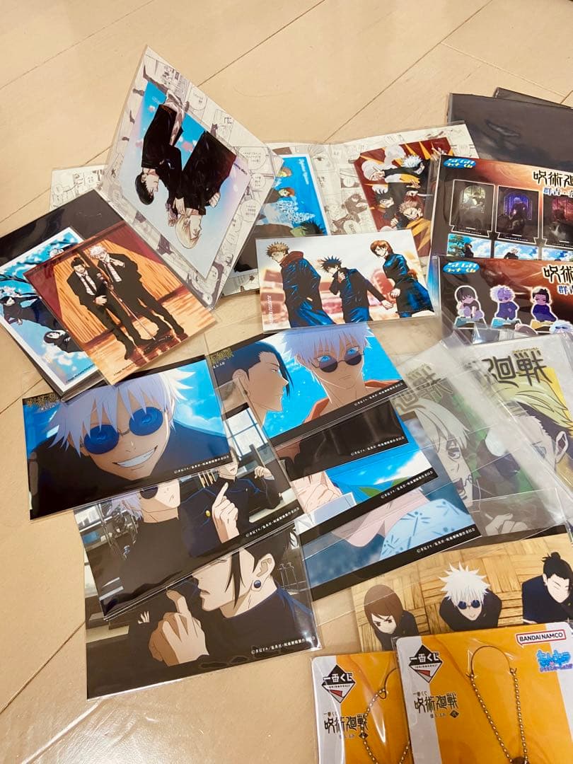 呪術廻戦 五条悟 夏油傑 他。まとめ売り 缶バッジ アクリルスタンド 約200点