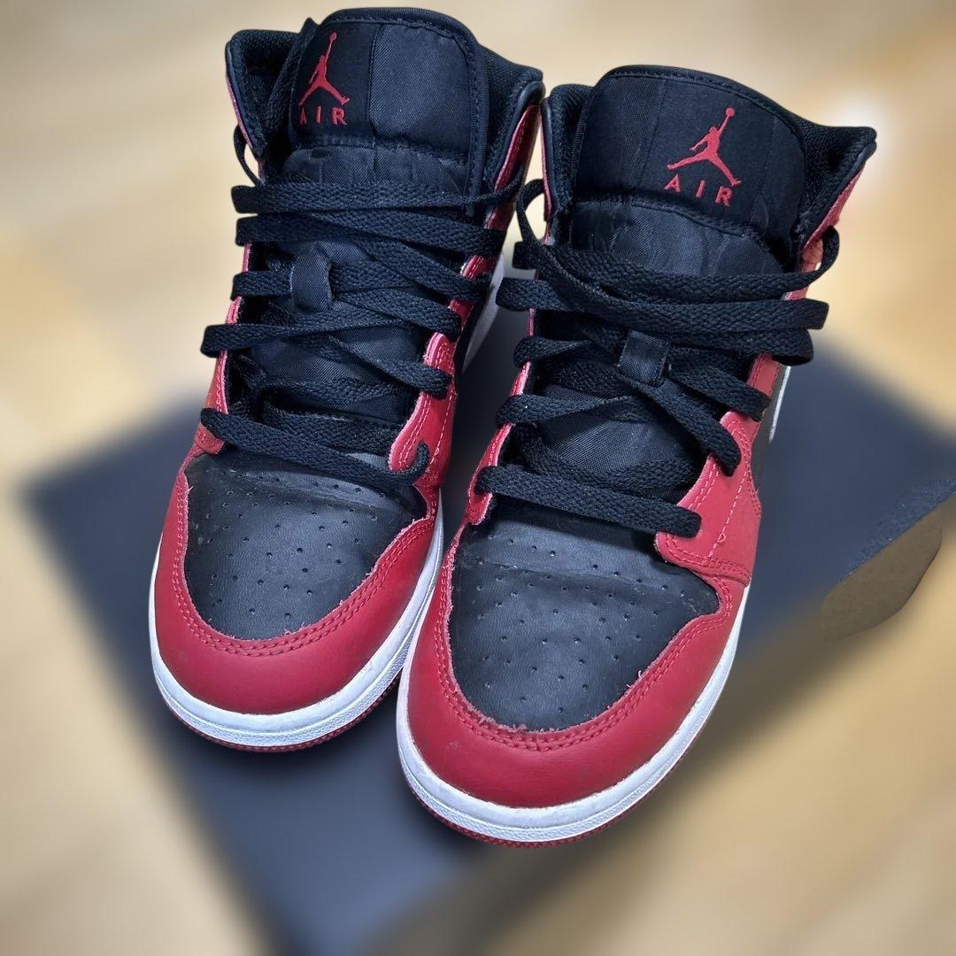 美品　Nike Air Jordan 1 Mid 赤黒　24センチ