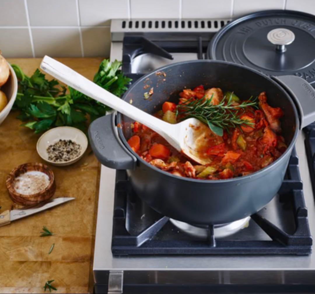 フェザーウェイト ココットラウンド(両手鍋） 22cm グレー