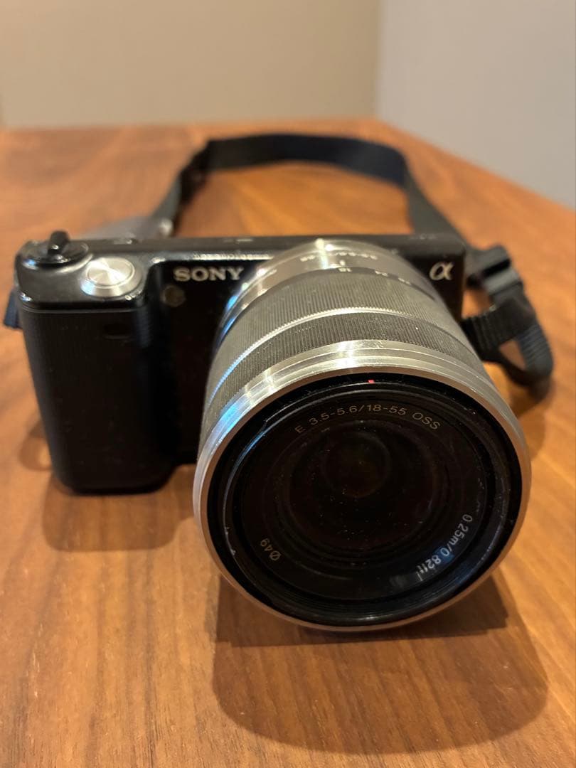 ゆ*中様 【値下げしました】ミラーレス一眼　Sony α NEX-5 デジカメ