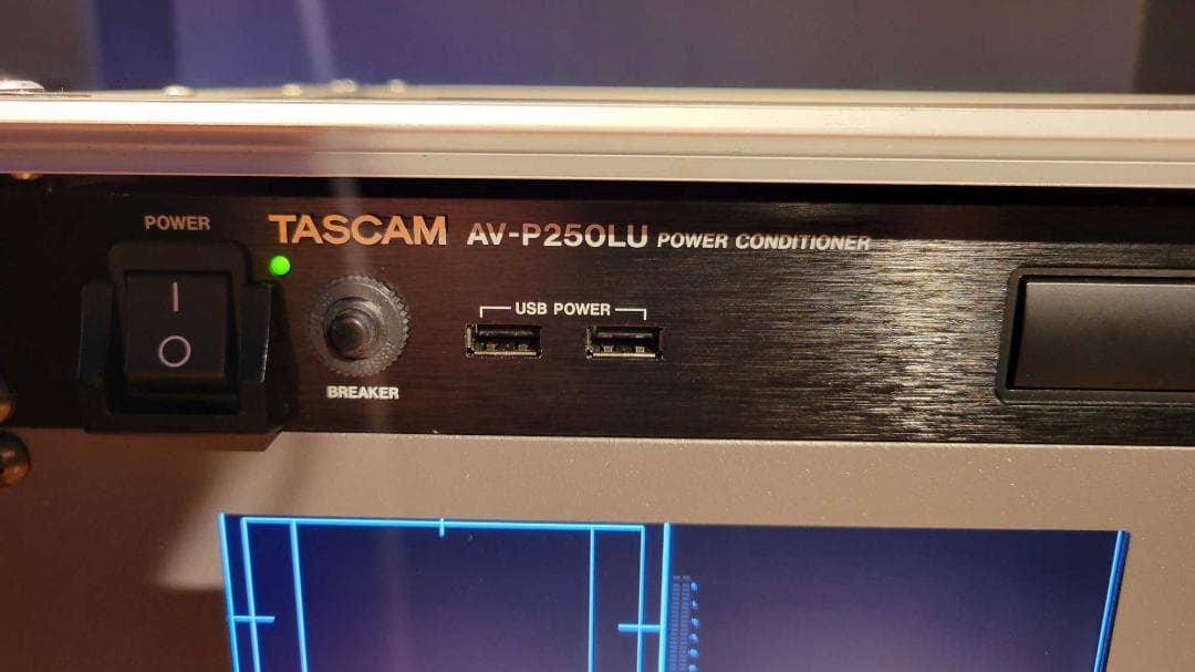 R*Y様 【中古美品】ATEM 1 M/E 4K他ライブ配信システム 総額60万