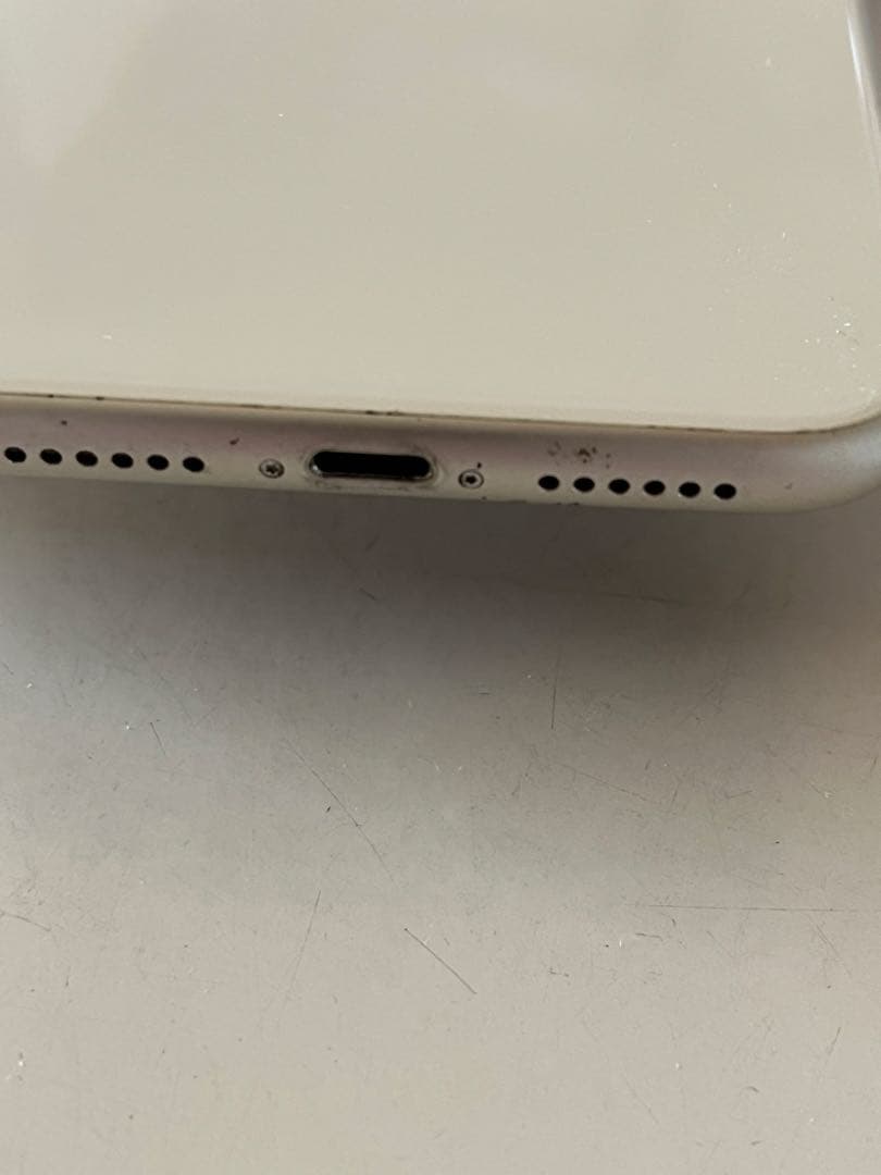 iPhone11 64GB 本体