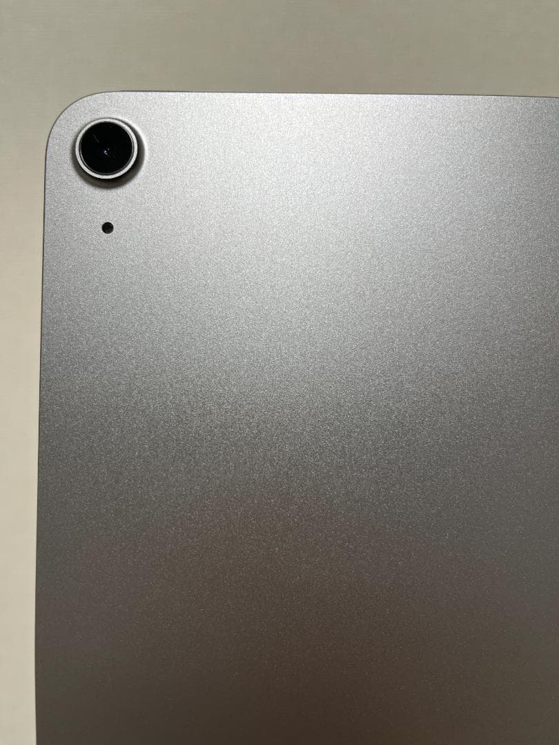 【美品】13インチiPad Air（M2）　初期設定済み