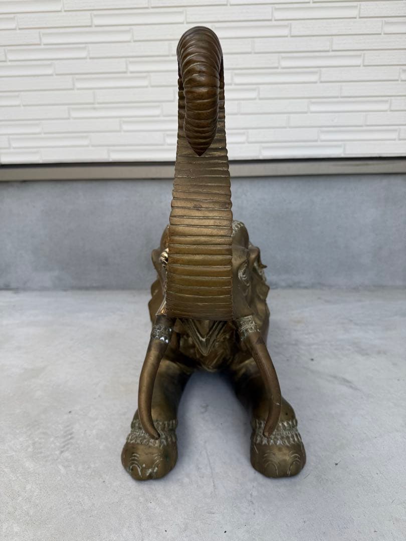 超貴重、超希少、当時物、ディスコMAHARAJAの象のオブジェ(真鍮製)