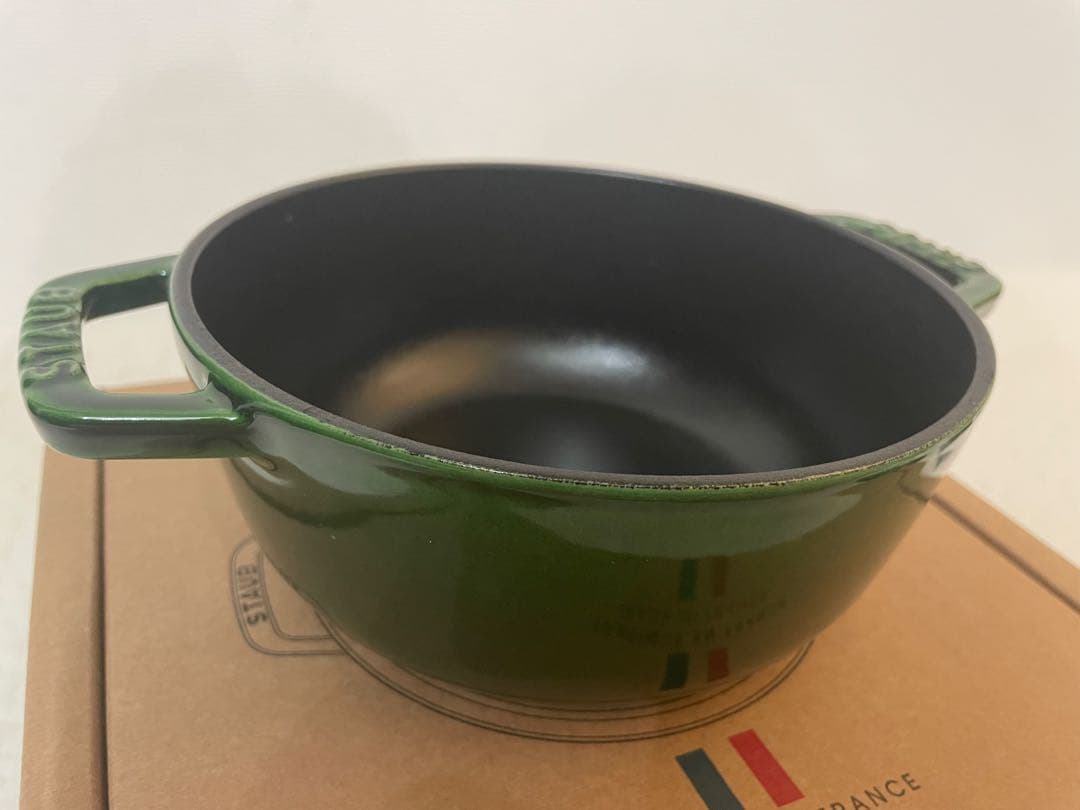 〈新品〉ストウブ　ワナベS オリーブ　バジルグリーン