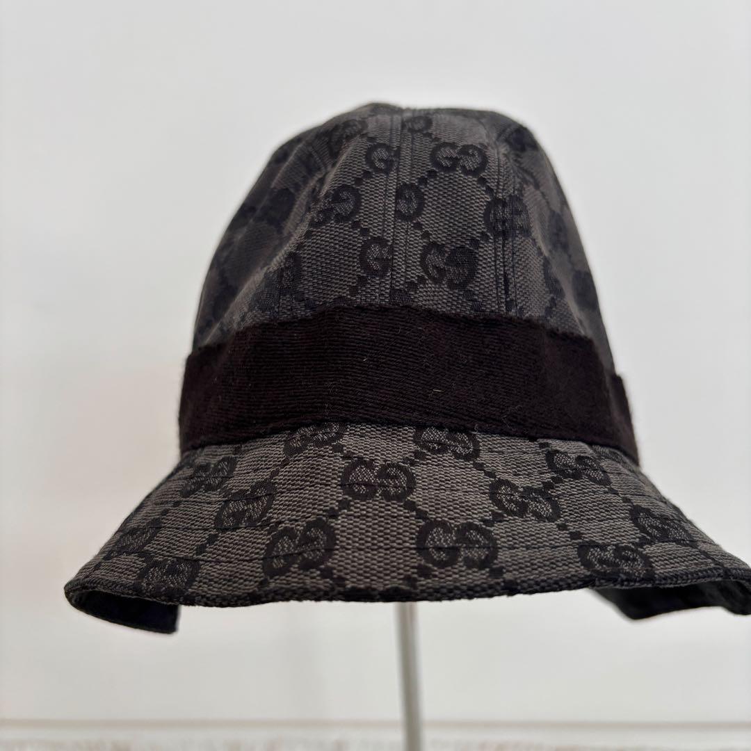 GUCCI バケットハット ブラック GGパターン