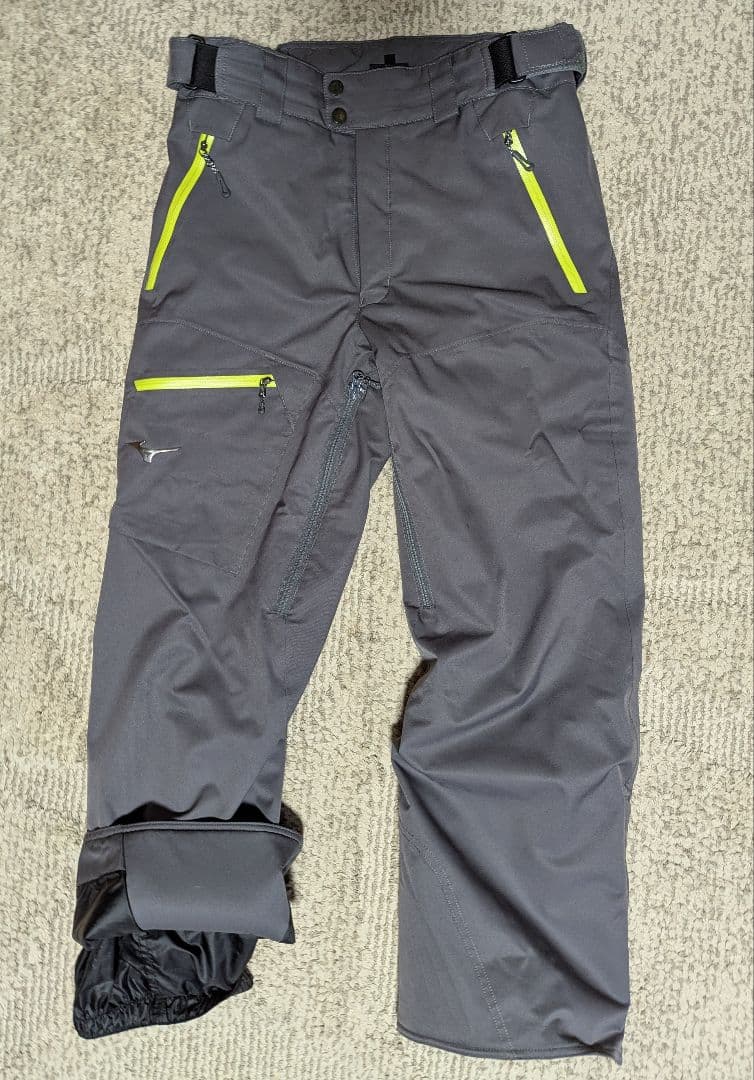 ミズノ　スキーウェア