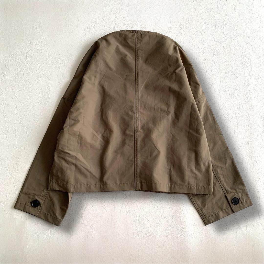 【美品】IENA　2025　ウェザーノーカラージャケット　カーキ　定価3万5千円