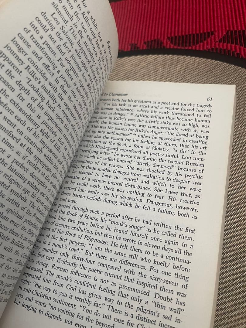 洋書 Rainer Maria Rilke: Masks and the Man