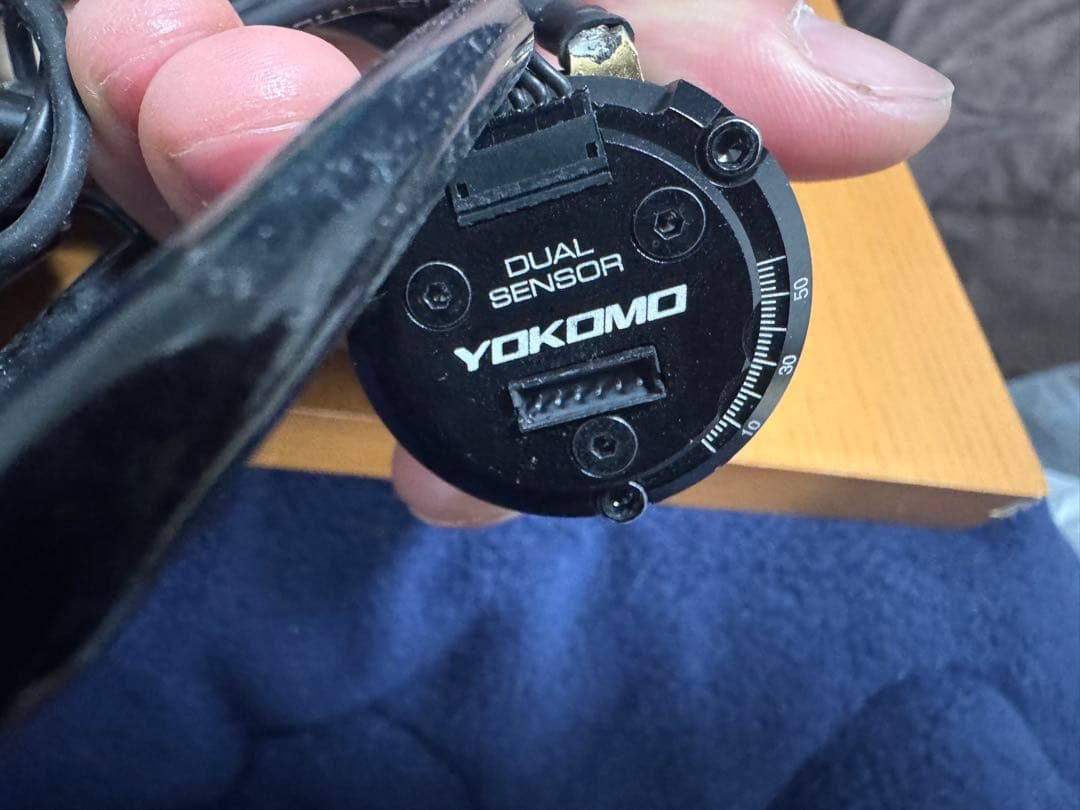 た品　ラジコン　ヨコモ　アンプ、モーターセット