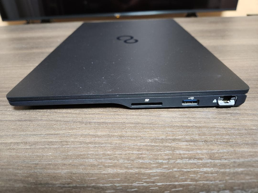 ほぼ未使用 LIFEBOOK UH i5-1235U 8GB Office他