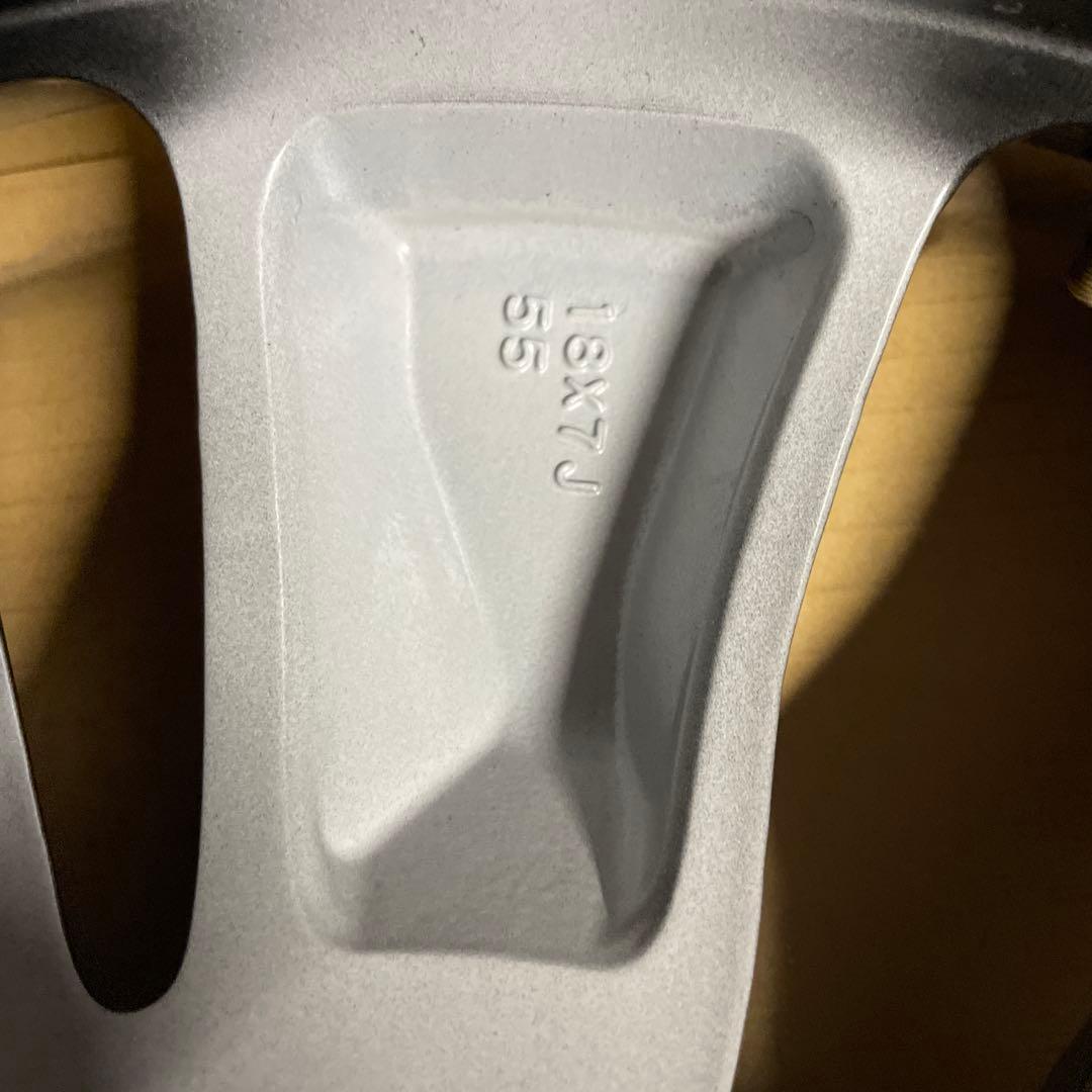 スバル アウトバック18インチ ホイール 未使用