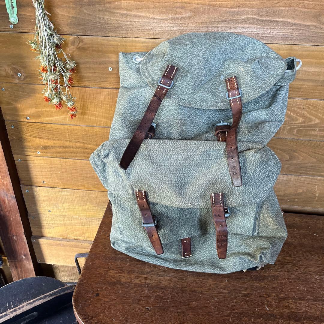 ヴィンテージスイス軍リュック改良