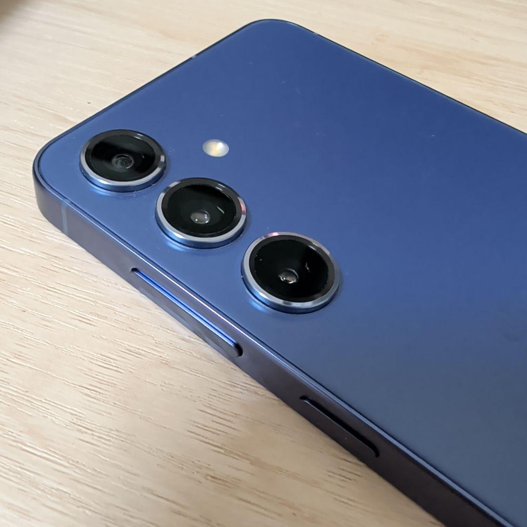 【超美品】Galaxy S24 国内ドコモ版 SC-51E コバルトバイオレット