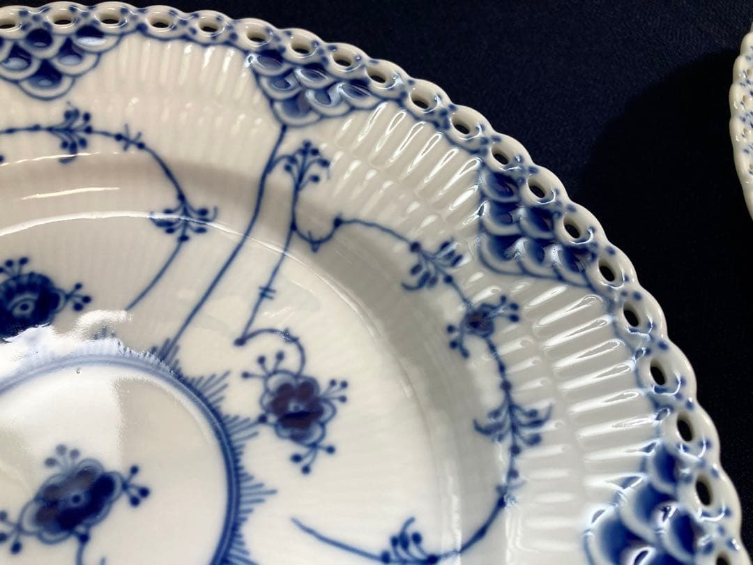 ピーちゃんママ‼️ ロイヤルコペンハーゲンブルーフルーテッドフルレース19