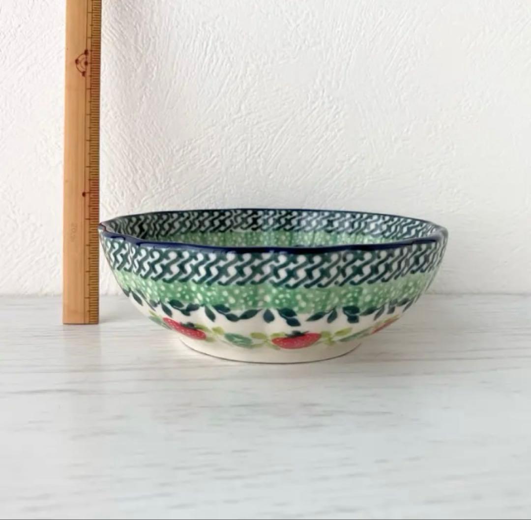 ポーランド食器　11.8cmボウル ツェラミカ アルティスティチナ　いちご