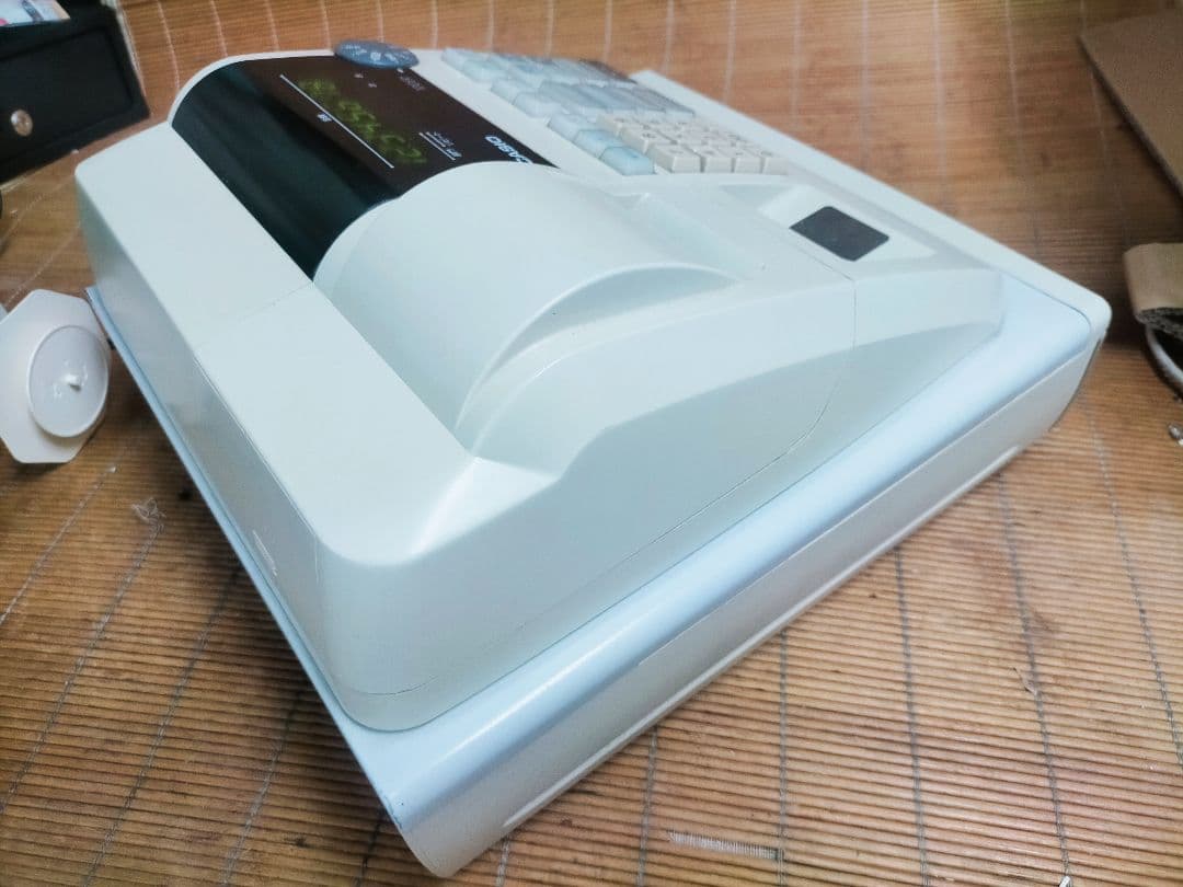 カシオレジスター　100ER　簡単便利特殊　送料込　207000