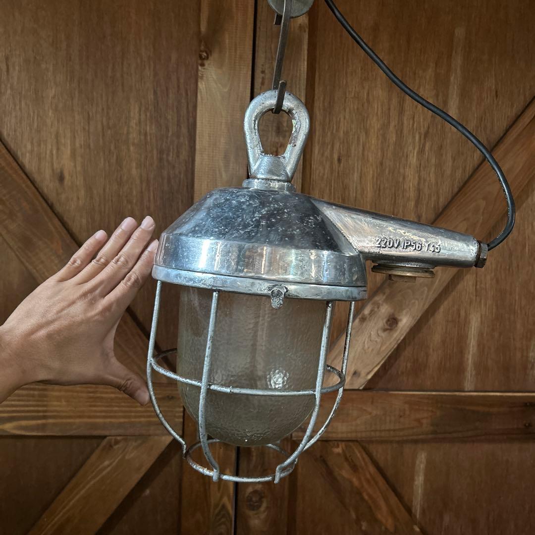 インダストリアル　ビンテージ　ランプ　1111