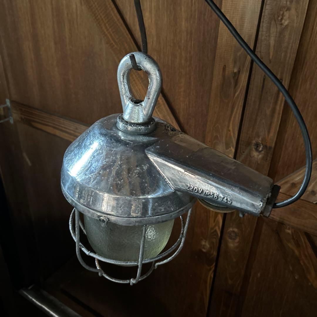 インダストリアル　ビンテージ　ランプ　1111