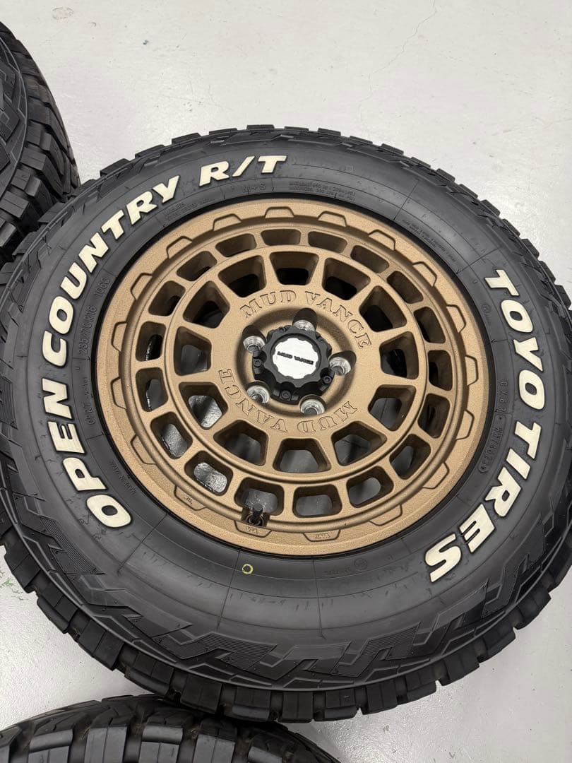 ウェッズ マッドヴァンス X type F 16インチ ホイールタイヤセット