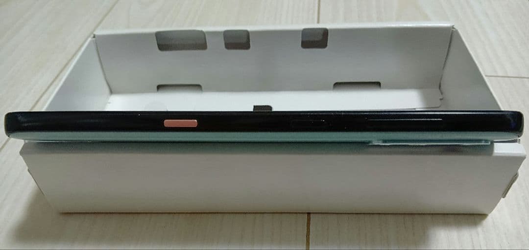 京セラ　KYOCERA android one S8 ペールブルー 64GB