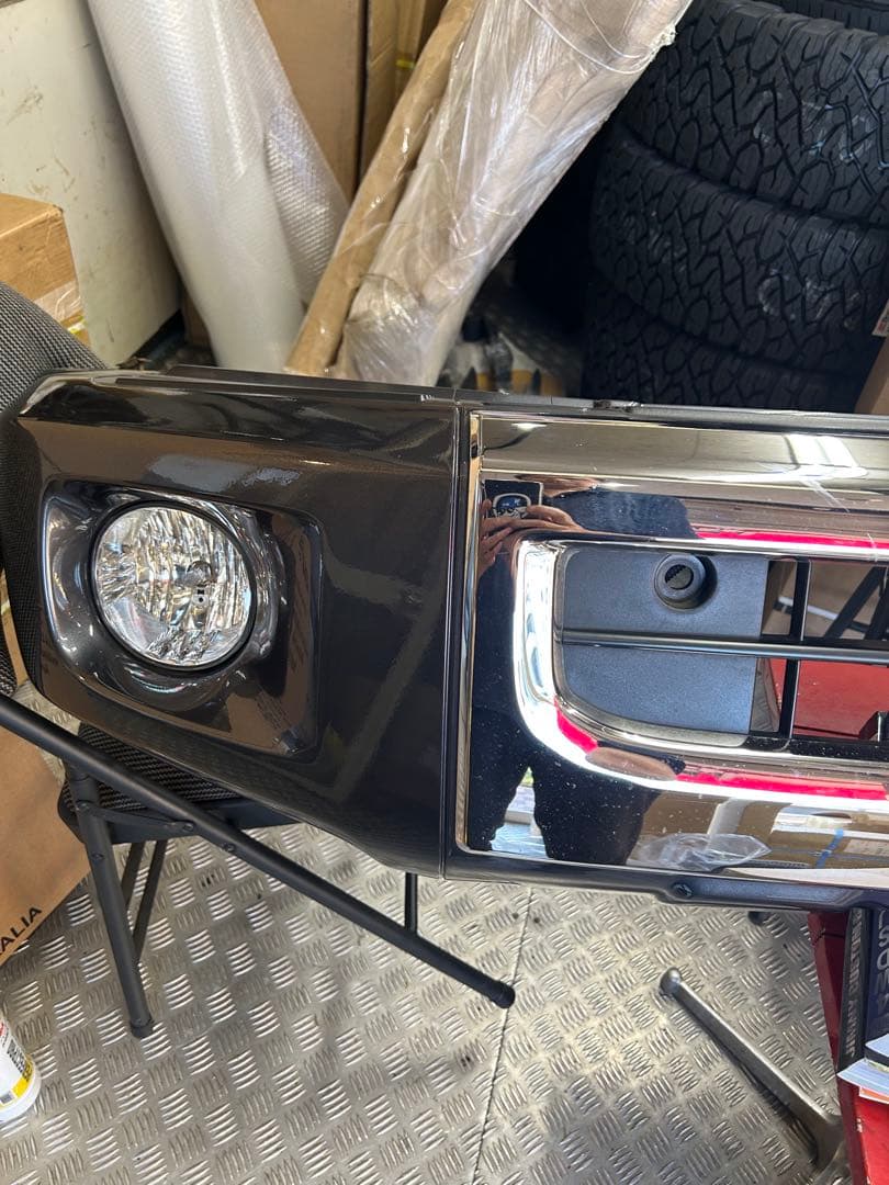 ランクルGRJ76純正フロントバンパー