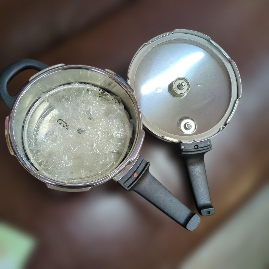 Fissler フィスラーロイヤル 2.5L圧力鍋 未使用長期保管 レシピブック