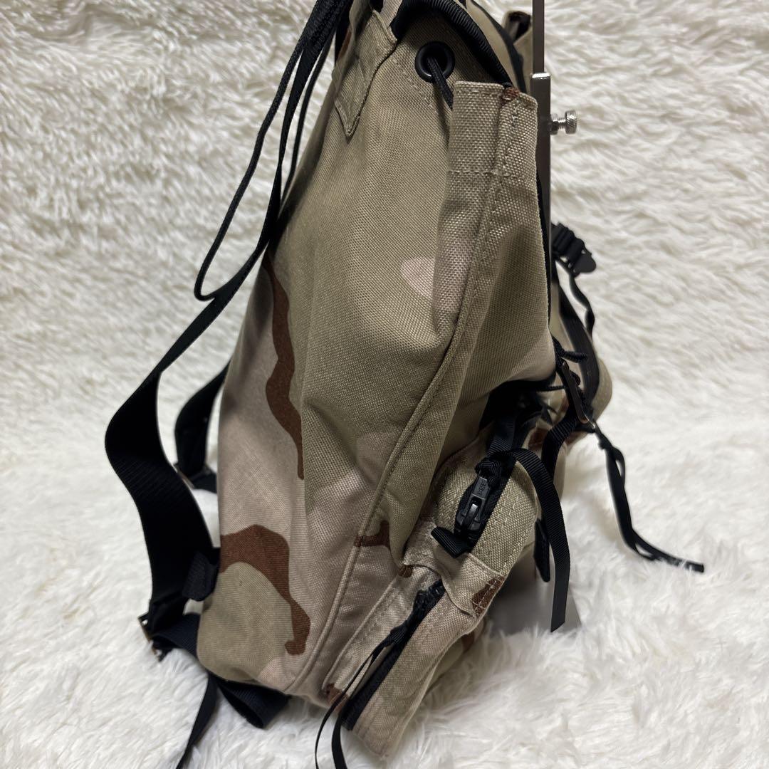 ラゲッジレーベル　迷彩　リュック　バックパック　収納多数　極美品　カモフラ