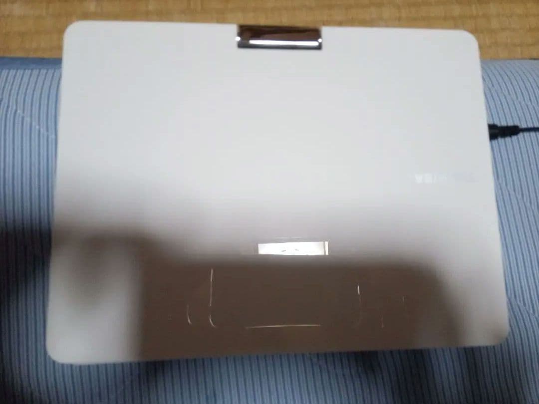 TOSHIBA ポータブルDVDプレーヤー SD-P910S 9インチ